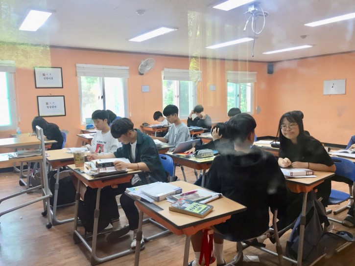 000e687b5744b078f4f49a67a9a9989f_1561382