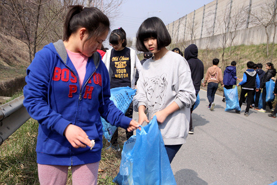 1408d98a6dd0f0f5856d5634a7a23c0f5695e576