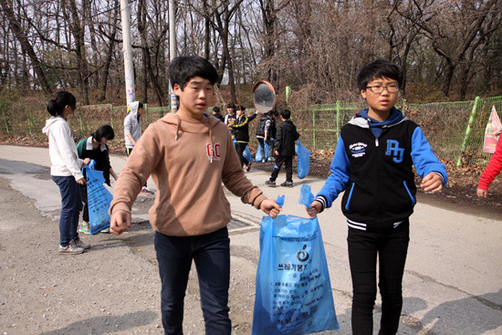 163ef61c8c2ddd78d3c5a5fdfdfa59ea5695e571