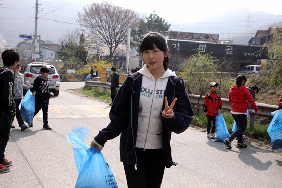 353827876429fca52fe21e848d4f1bb75695e575