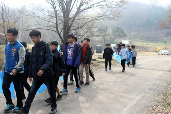 4bfde0671fdc6d9e09600fe19e5cab8a5695e560