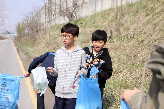 53ae2a3eacac381ab10e09cb0bb3d7e35695e575