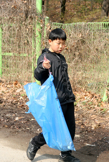 6d9181ee11423e7b3c72c9db7701f8075695e563