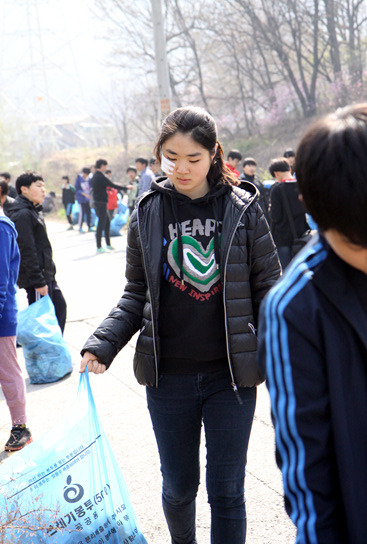 8a7faa2e29d13824f2ea66a91d5c4c065695e57c