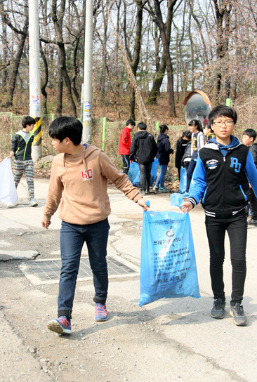 a67a7eabe1b747242c1da6830257de555695e563