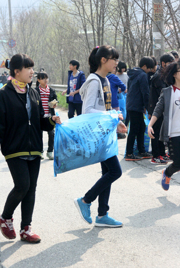 aa4b60486457b025dbe380070c38a0e05695e568