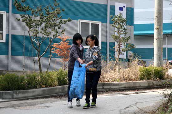 c2fd81a1f829e59b93f40e93b87e36155695e565