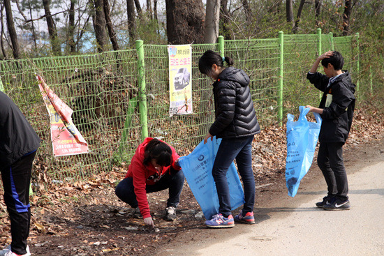 d11f29fb4e7a9e8a538081f1f484ca585695e570