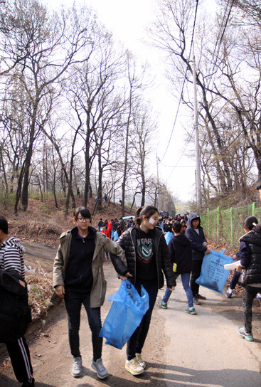 f7618fec7d34bd14b0c17105564f07595695e56e