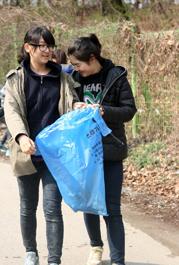 fd5eec4222f8451c734e341bfc97cfd75695e562